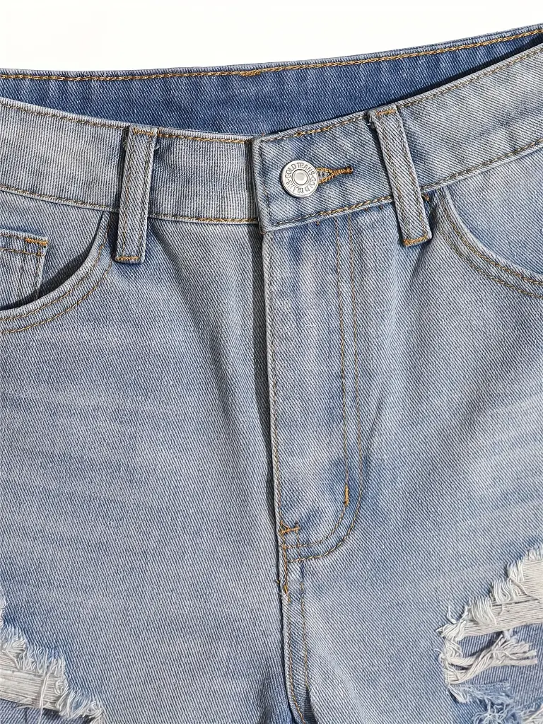 Lace-free denim shortsFree shipping when you purchase more than $100