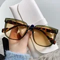 2024 Vintage Square Sunglasses Women Designer Luxury Sun Glasses for Men Classic UV400 Outdoor Ladies Eyeglasses Gift